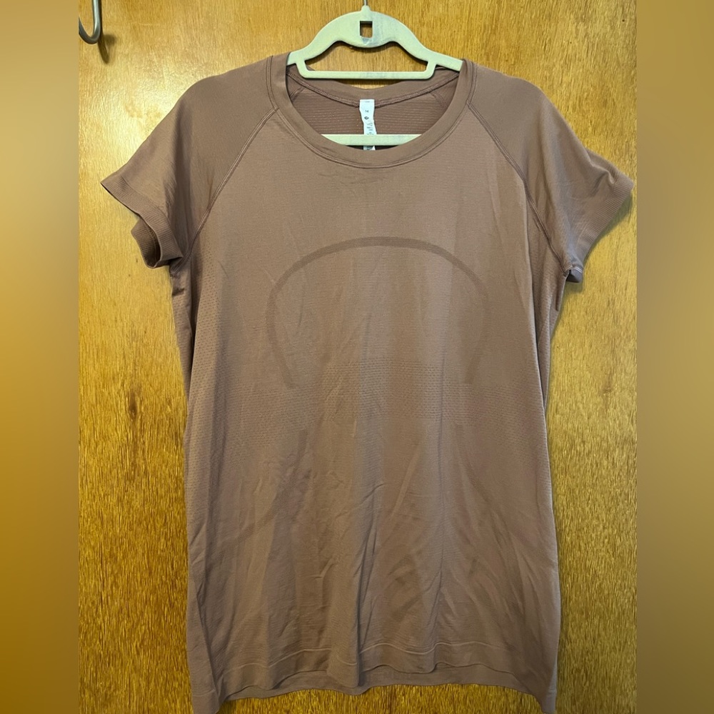 Lululemon swiftly tech short-sleeve tee